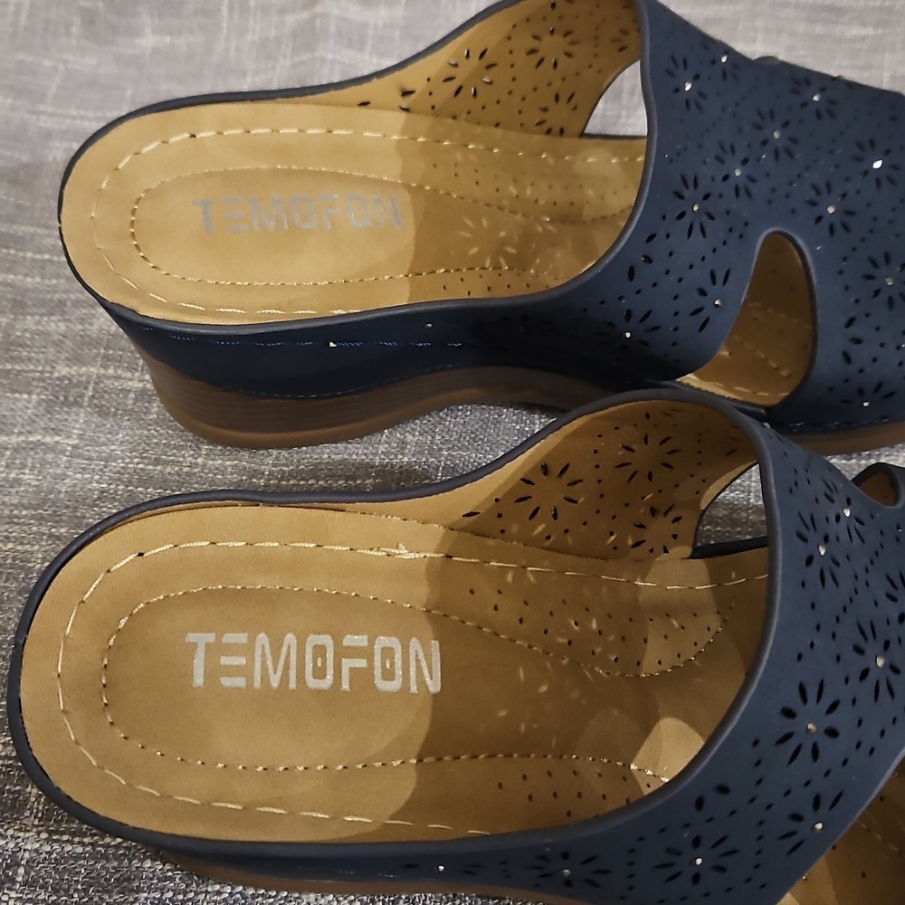 Temofon Women's Mules - Picture 8 of 9